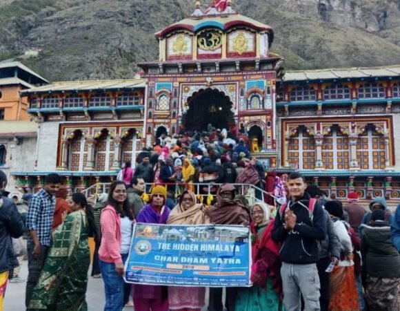 Unraveling the Sacred Threads: A Journey Through the History of Badrinath, India